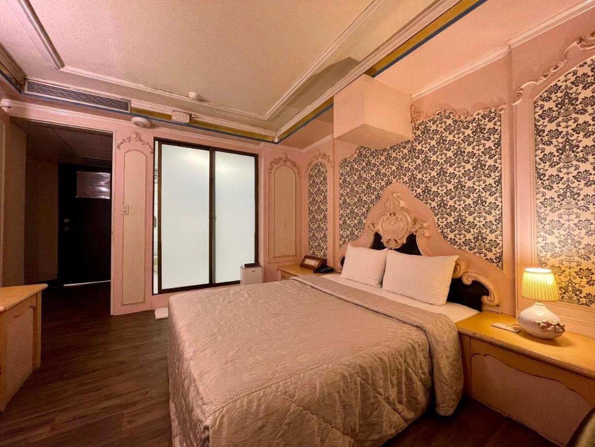 溫情自助旅店 Taoyuan Exterior foto